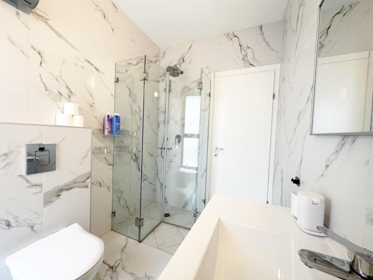 Mini Penthouse Near The Beach Netanya Luaran gambar
